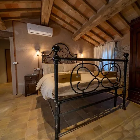 Podere Tovari Farm stay